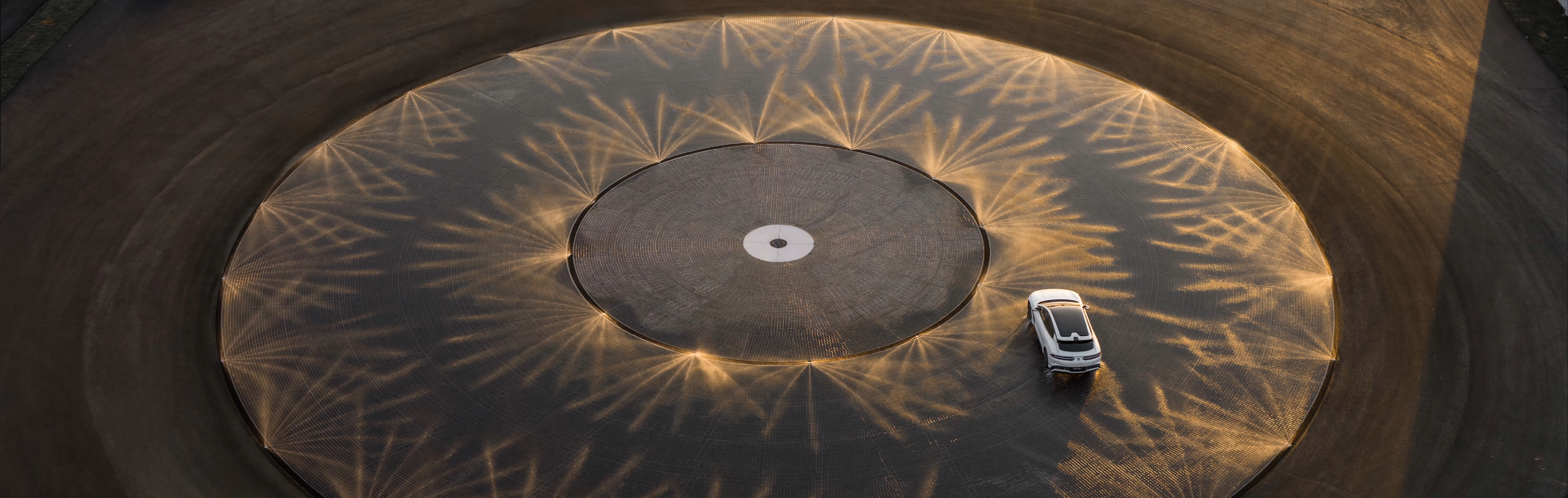 /material/byd-site/mea/news-list/byd-launches-china’s-first-nev-dedicated-all-terrain-circuit-in-zhengzhou/5 Low friction circle.jpg